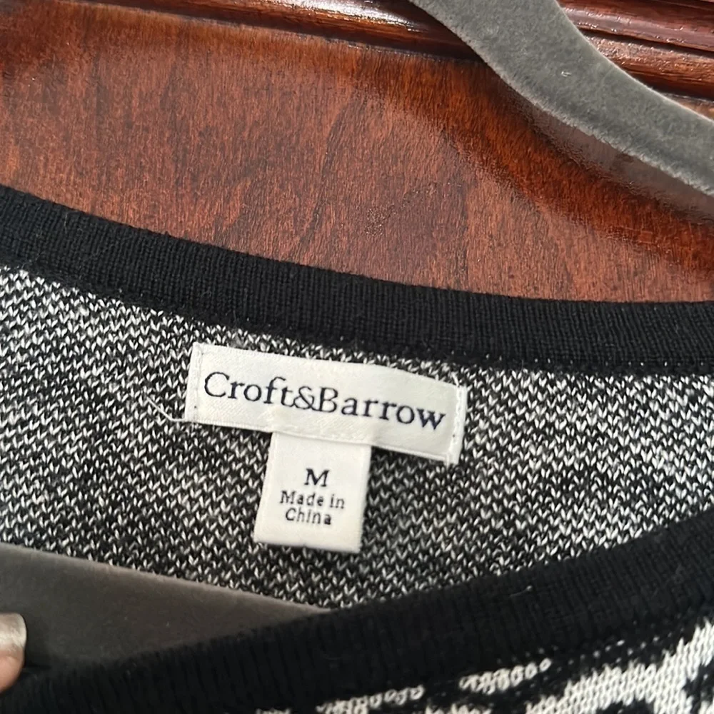 CROFT & Barrow womens sweater; size medium - Picture 3 of 5